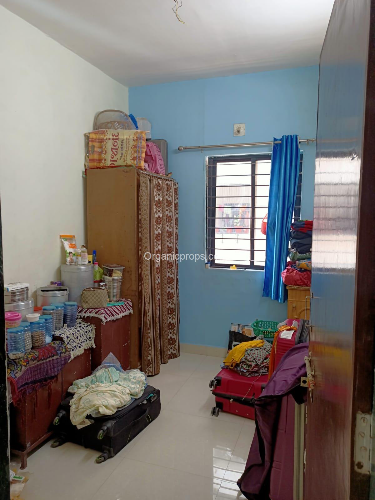 2 BHK FLAT ON SALE